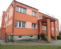 Budynek Przychodni Rodzinnej Dom-Med Filia w Radzicach Dużych