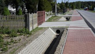 Nowy chodnik przy drodze powiatowej na ulicy Kilińskiego