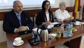 Prezydium Rady Miejskiej w Drzewicy. Od lewej: Wiceprzewodniczący Paweł Małek, Przewodnicząca Dorota Wiktorowicz, Wiceprzewodnicząca Joanna Popis