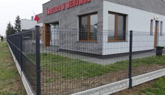 Ogrodzenie placu przy Świetlicy Wiejskiej w Werówce