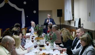 Wspólne kolędowanie z Burmistrzem Drzewicy Januszem Reszelewskim